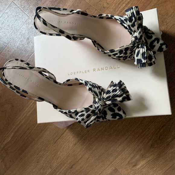 Loeffler Randall | Sylvana Pleated Knot Slingback Pump Leopard - Picture 2 of 10